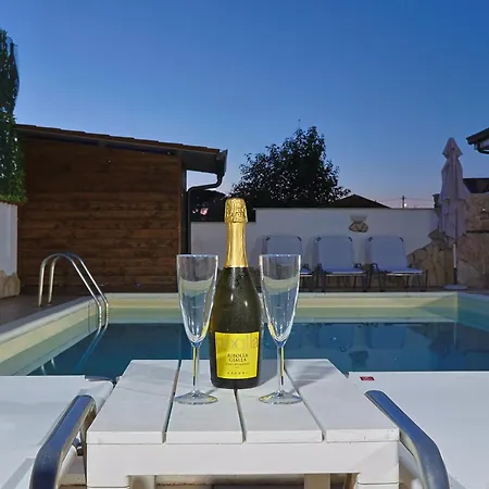 Lella - Tevere Apartment Ardea