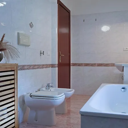 Lella - Tevere Apartment