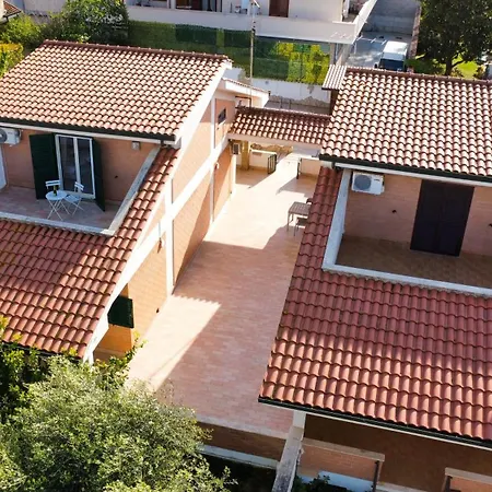Lella - Tevere Apartment *